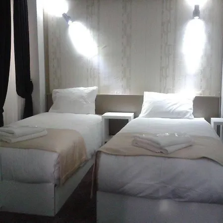 Hotel Royal Ramblas Hotel Izmit