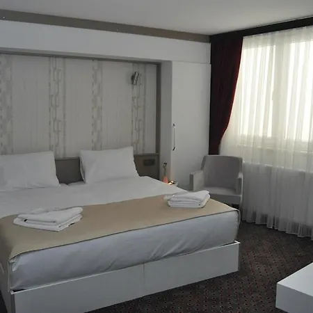 Royal Ramblas Hotel Hotel Izmit