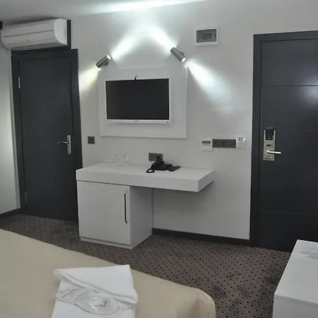 Royal Ramblas Hotel 2* Izmit