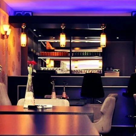 Hotel Royal Ramblas Hotel Izmit
