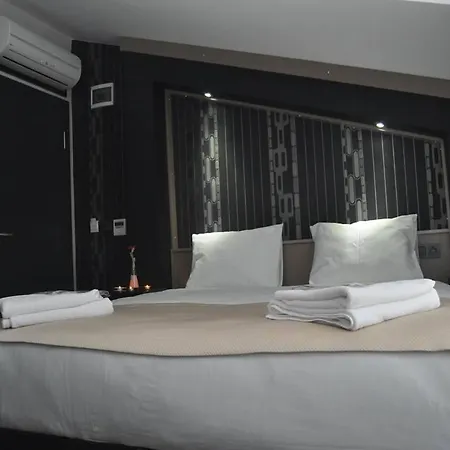 Royal Ramblas Hotel