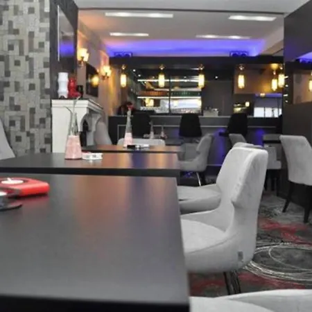 Royal Ramblas Hotel Hotel İzmit